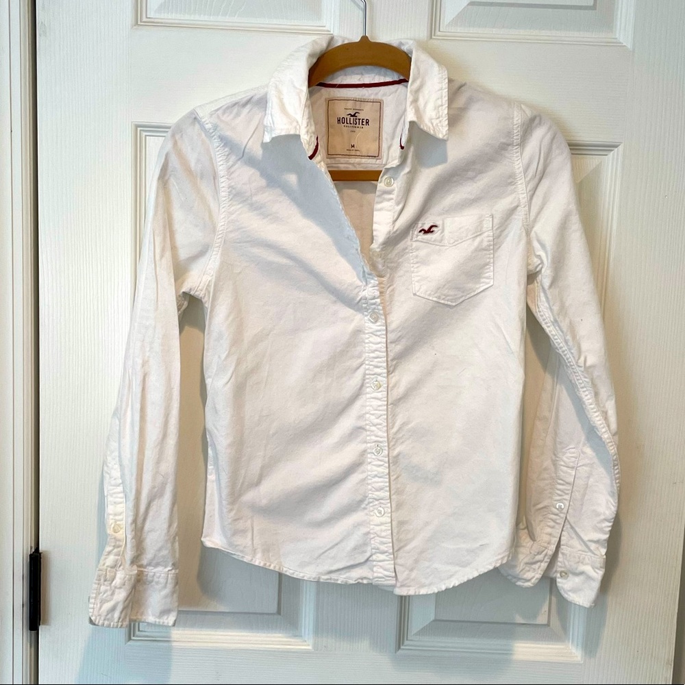 Hollister white button down shirt 😊